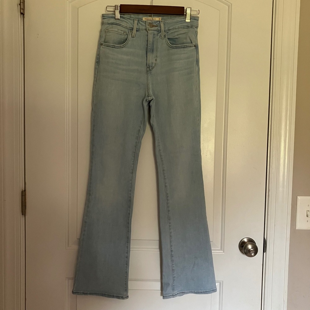 Levis 725 High Rise Bootcut Jeans Light Wash Denim W27 L30 18759-0099